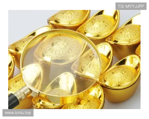 水瓶座企业家如何运用独特创新思维突破商业瓶颈成就事业高峰